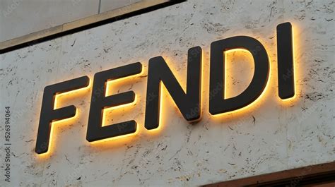 a qui appartient la marque fendi|Fendi : tout savoir sur cette marque .